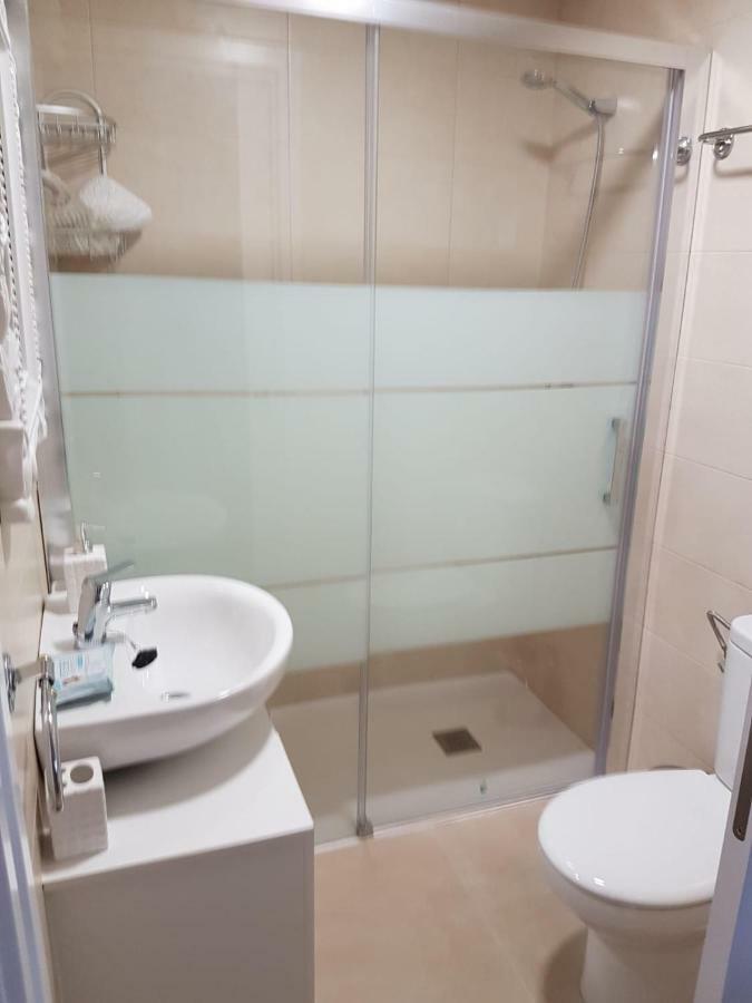 Apartamentos Hela Arjona Bagian luar foto