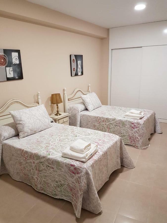 Apartamentos Hela Arjona Bagian luar foto
